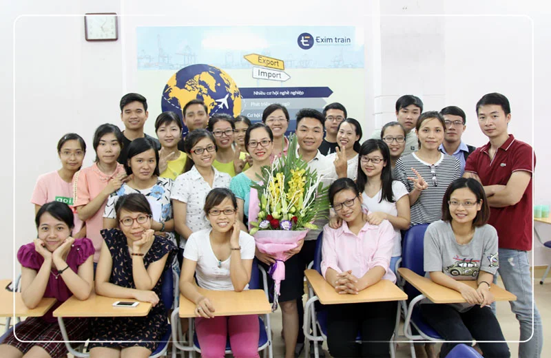 top 5 trung tâm xuất nhập khẩu tốt nhất Hà Nội và TPHCM